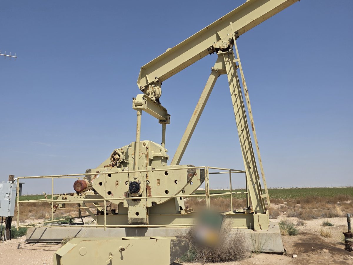 Import pumping unit on location